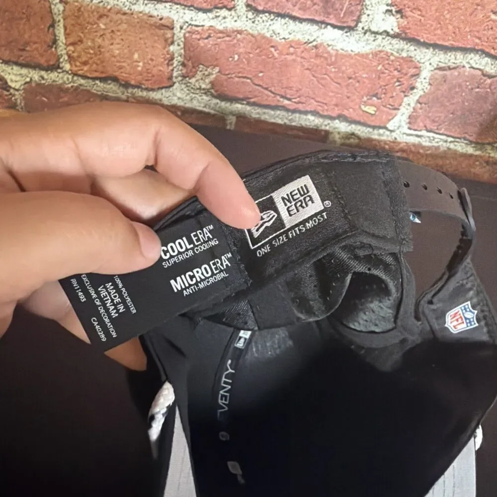 Philadelphia Eagles New Era 9Seventy Black Rop Snapback Hat